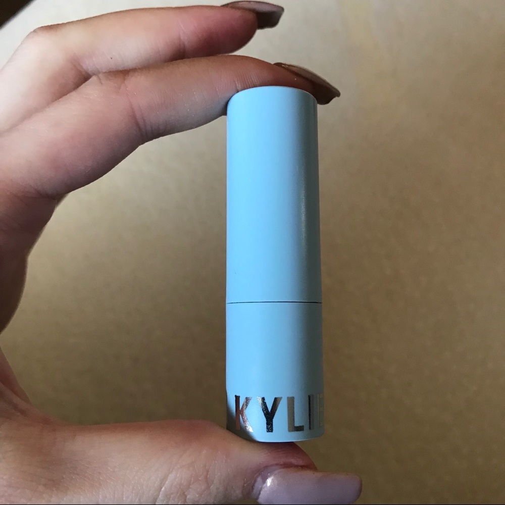 Snow Cute KylieCosmetics